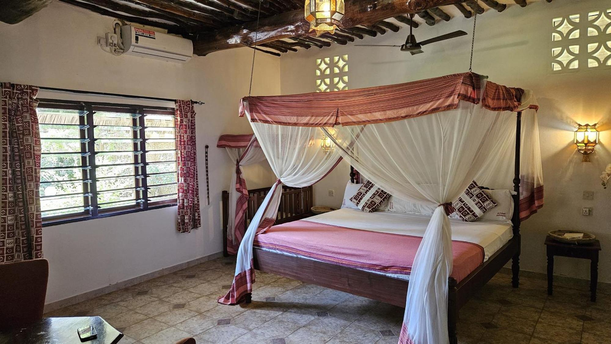 Amani Paradise - Luxury Villas Playa de Diani Exterior foto