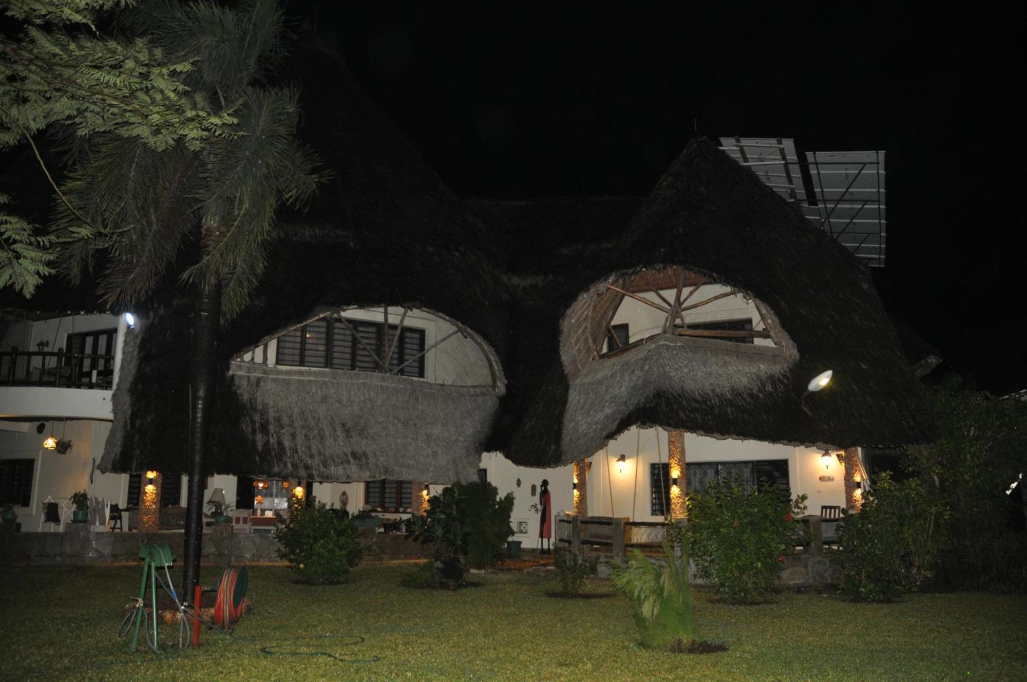 Amani Paradise - Luxury Villas Playa de Diani Exterior foto
